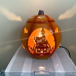 Paranormal Pumpkin-Scentsy wax warmer